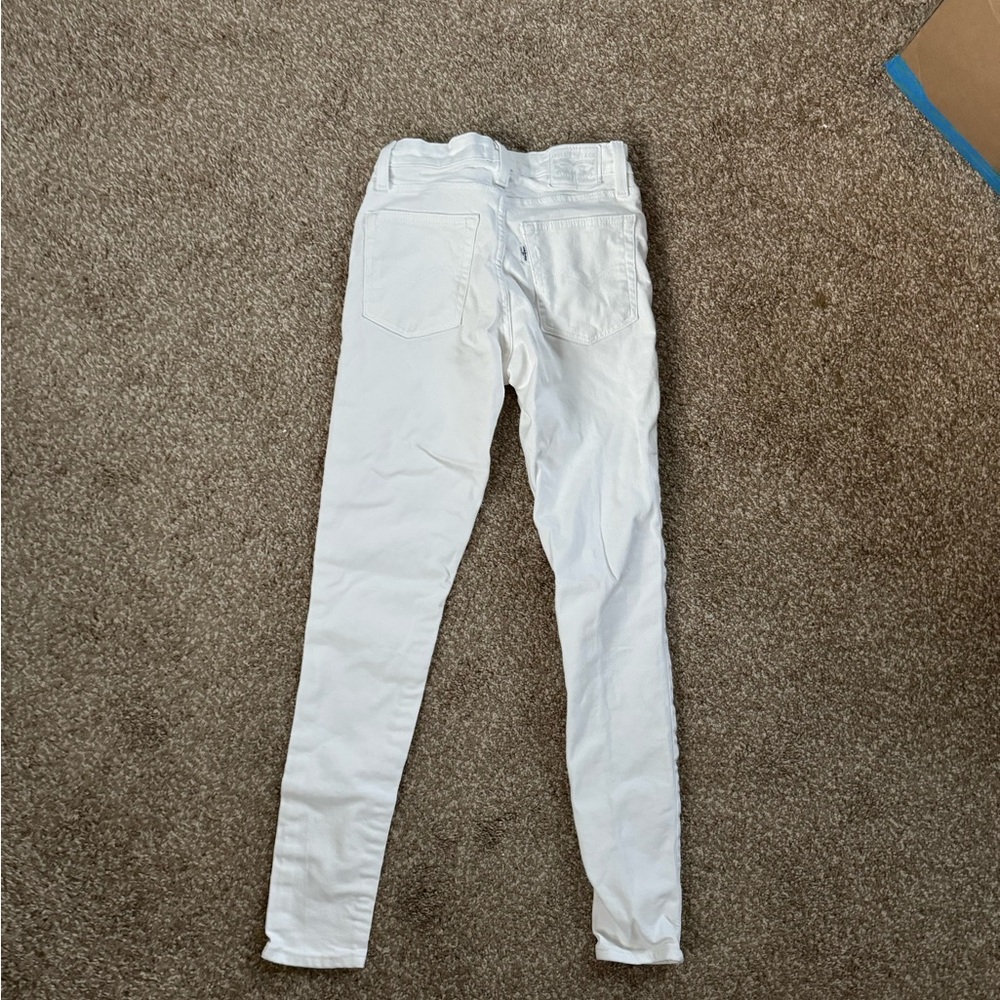 White Levi Skinny Jeans